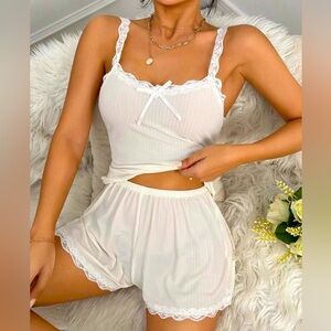 Women’s Pajamas 🍦